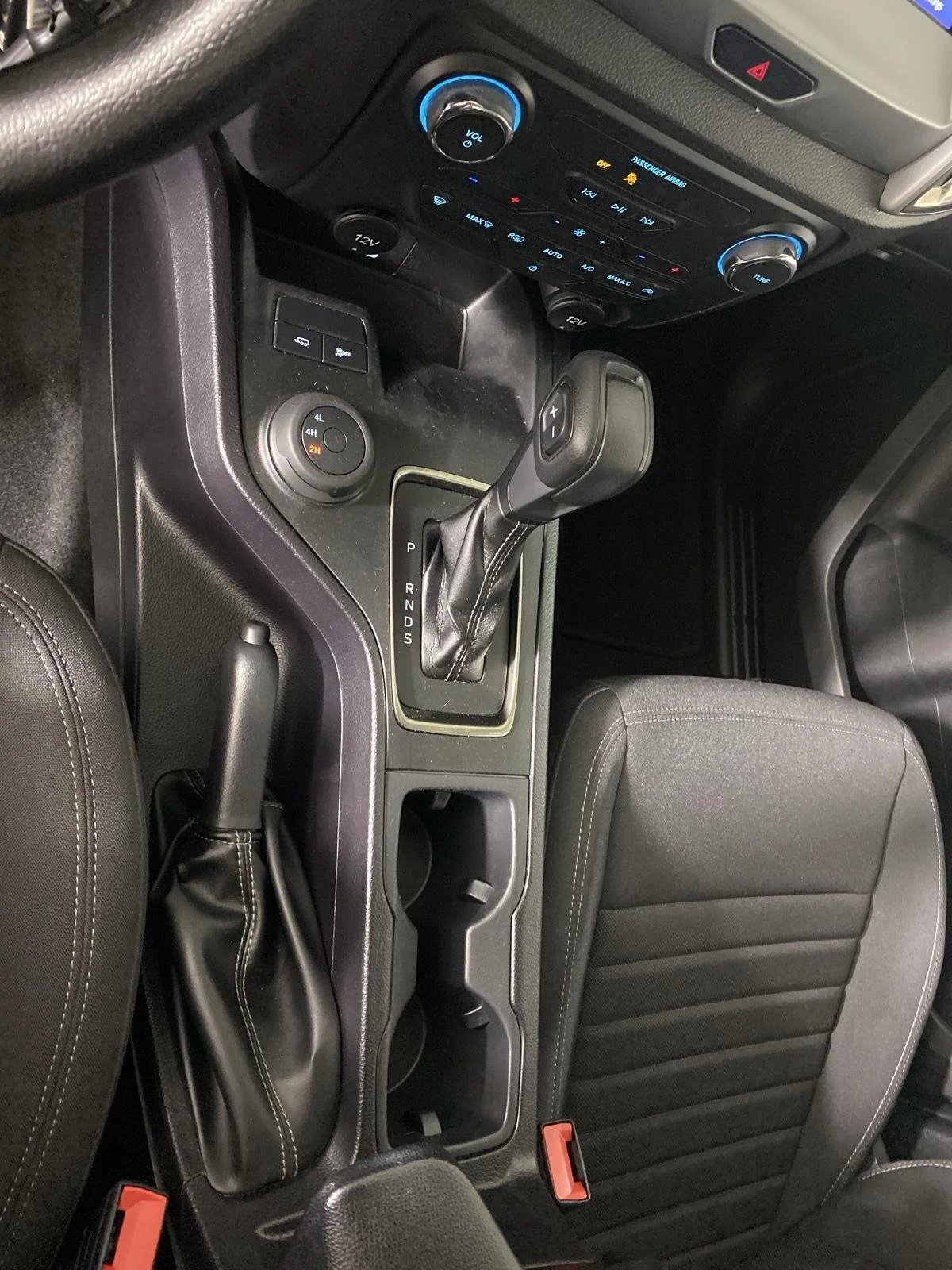 Used 2023 Oxford White Ford XLT image 29