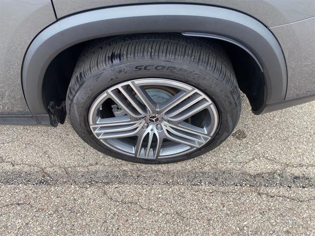 Certified Used 2024 Selenite Grey Metallic Mercedes-Benz GLS 450 image 14