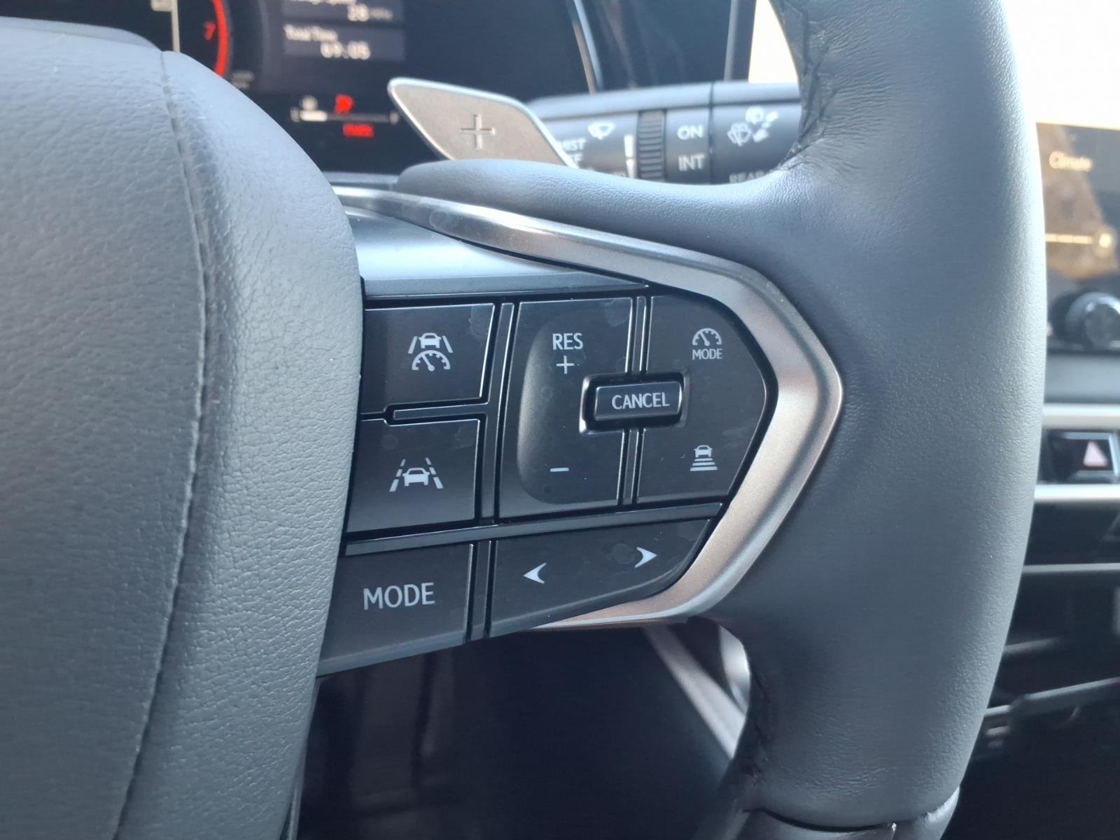 Certified Used 2025 Iridium Lexus  image 24