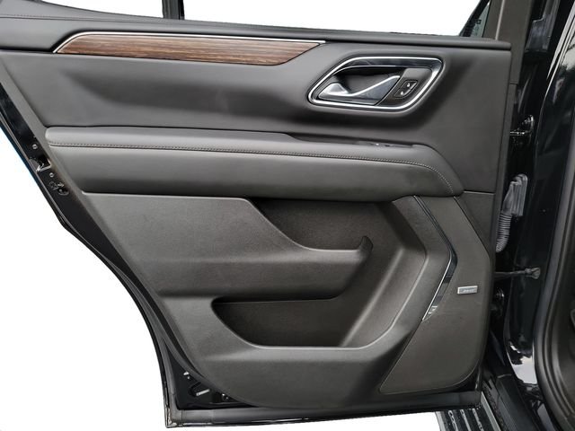 Used 2023 Black Chevrolet High Country image 27