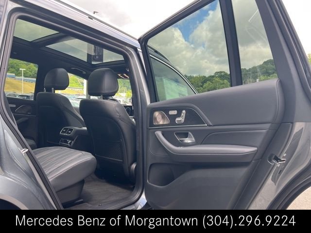 2025 Mercedes-Benz GLS AMG GLS 63 - Photo 26