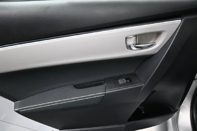 2019 Toyota Corolla LE - Photo 10