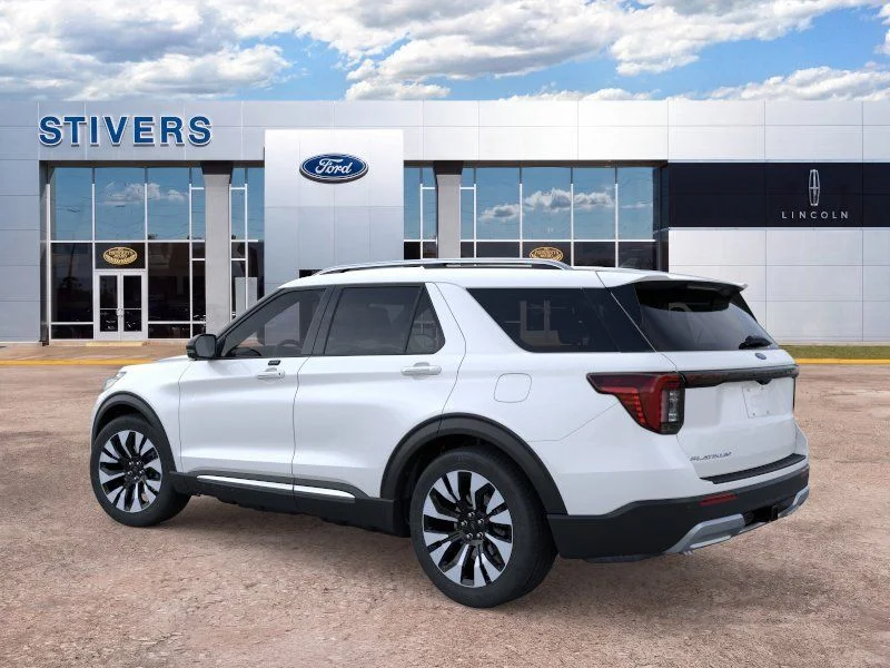 New 2026 Star White Metallic Tri-Coat Ford Platinum image 4