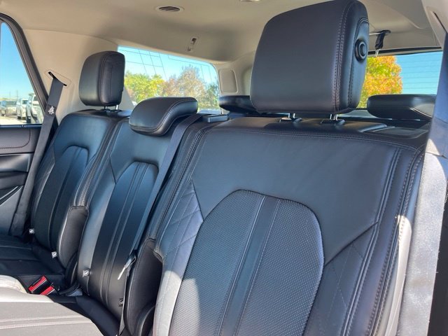 Used 2020 Gray Ford Platinum image 20