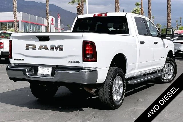 Certified Used 2026 White Ram Big Horn image 13