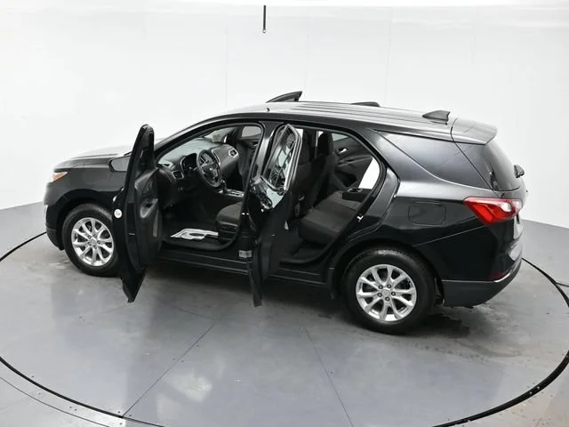 Used 2021 MOSAIC BLACK METALLIC Chevrolet LT image 41