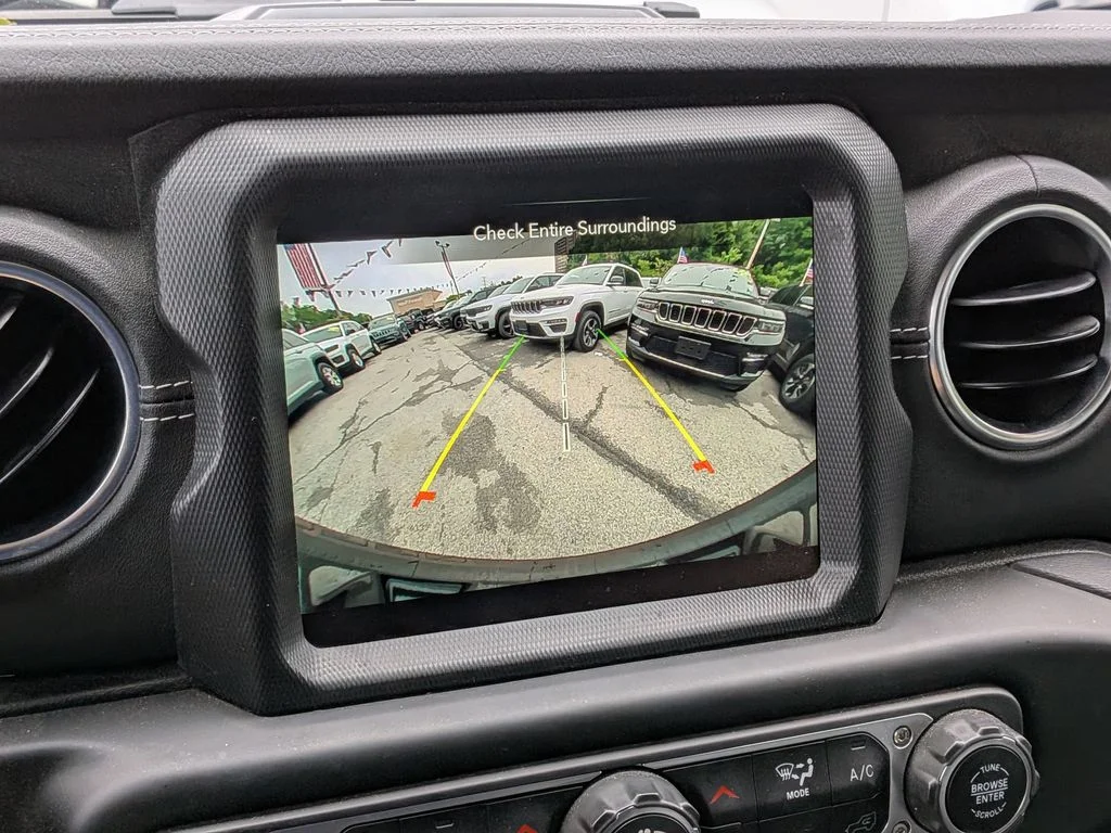 Used 2023 Gray Jeep Sahara 4xe image 20