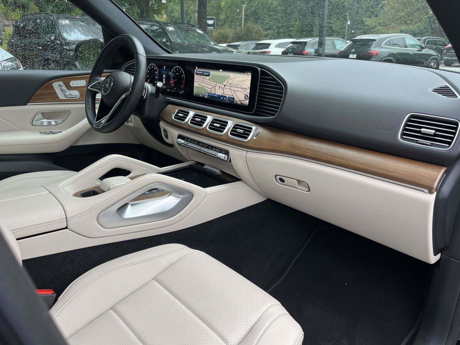 Certified Used 2025 Black Mercedes-Benz GLE 350 SUV image 47