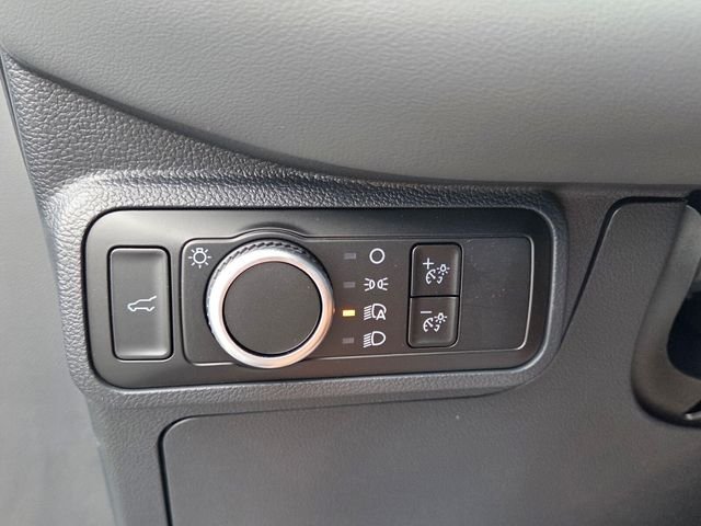 New 2026 Space White Metallic Ford Active image 28