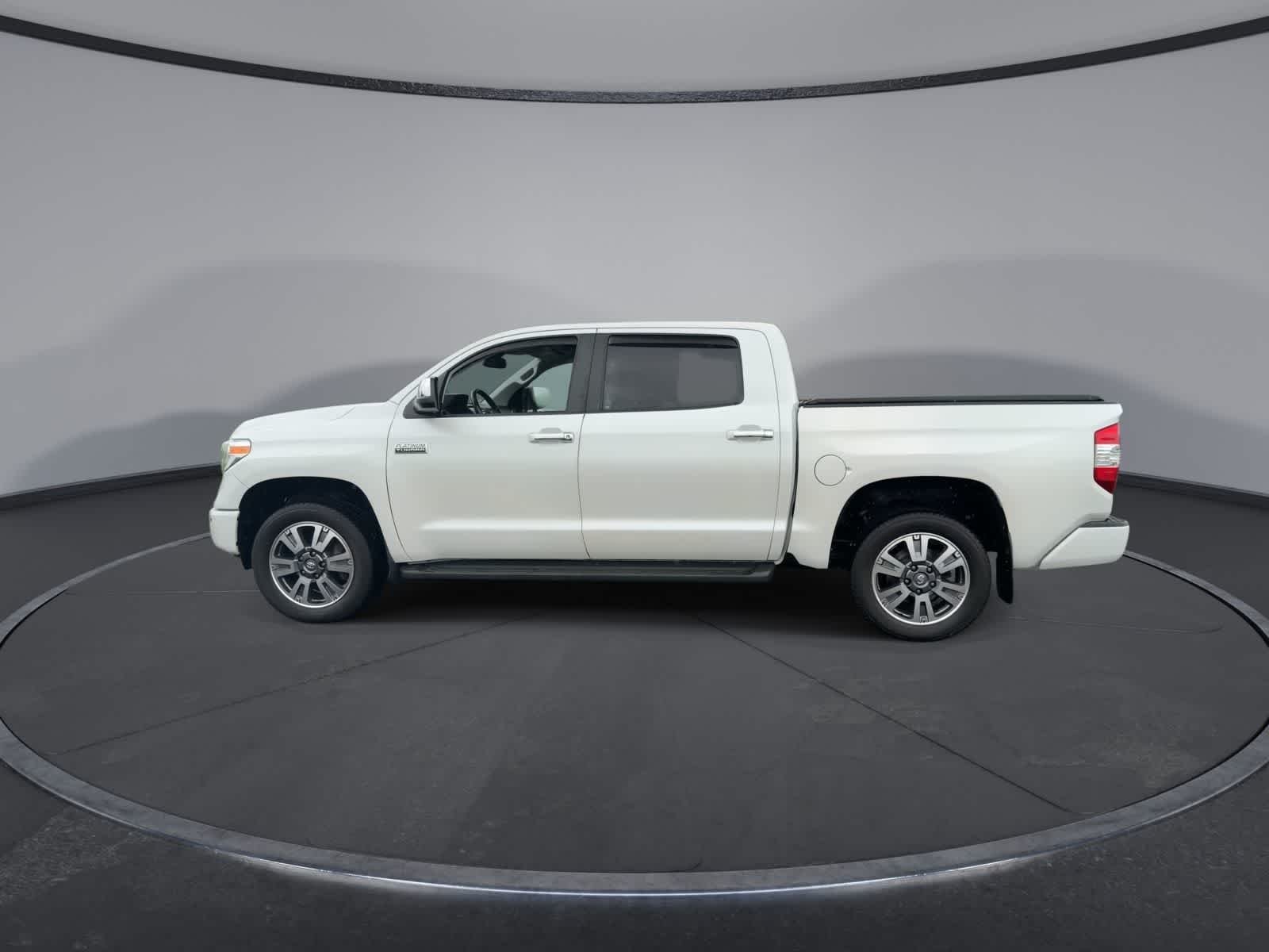 Used 2021 Wind Chill Pearl Toyota Platinum image 5