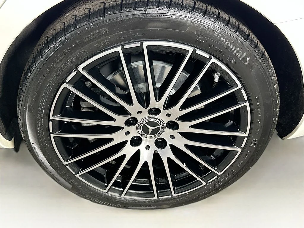 Used 2023 White Mercedes-Benz C 300 image 30