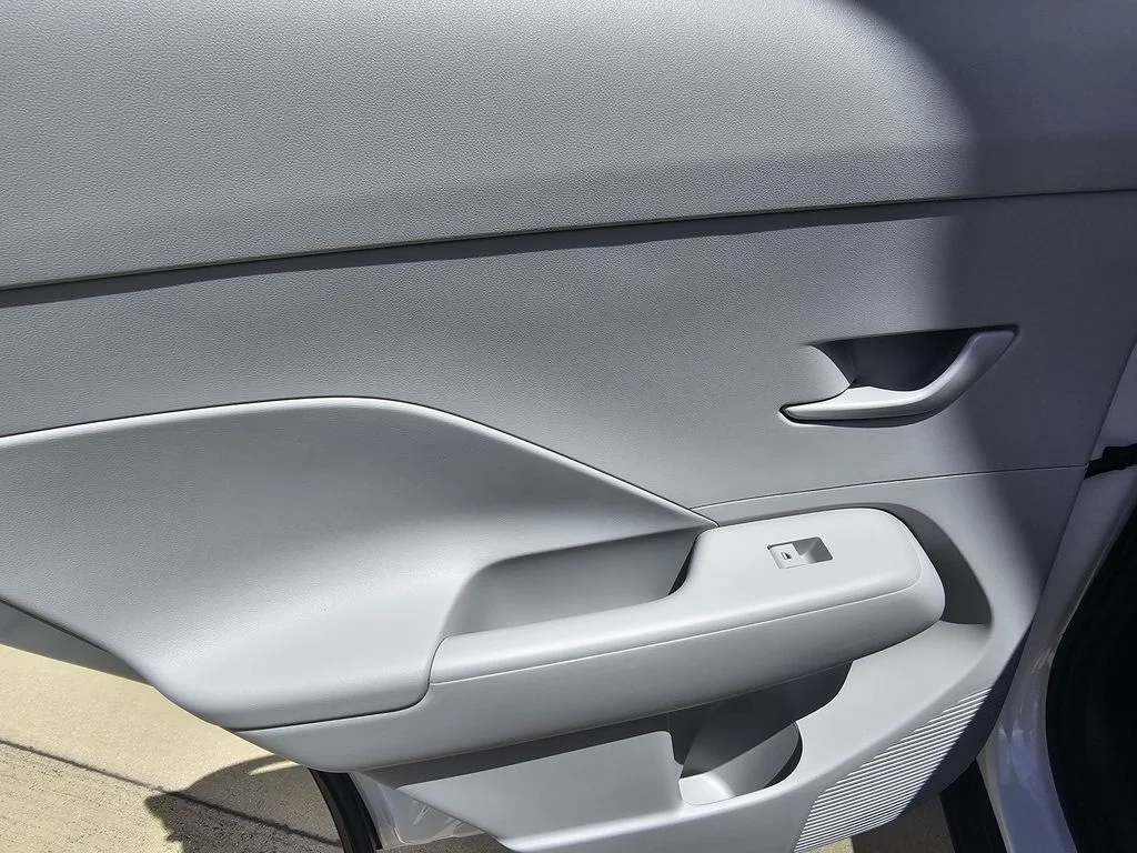 New 2027  Hyundai SE image 12