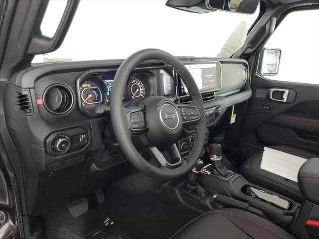 New 2026 Granite Crystal Metallic Clear-Coat Exterior Paint Jeep Rubicon X image 36