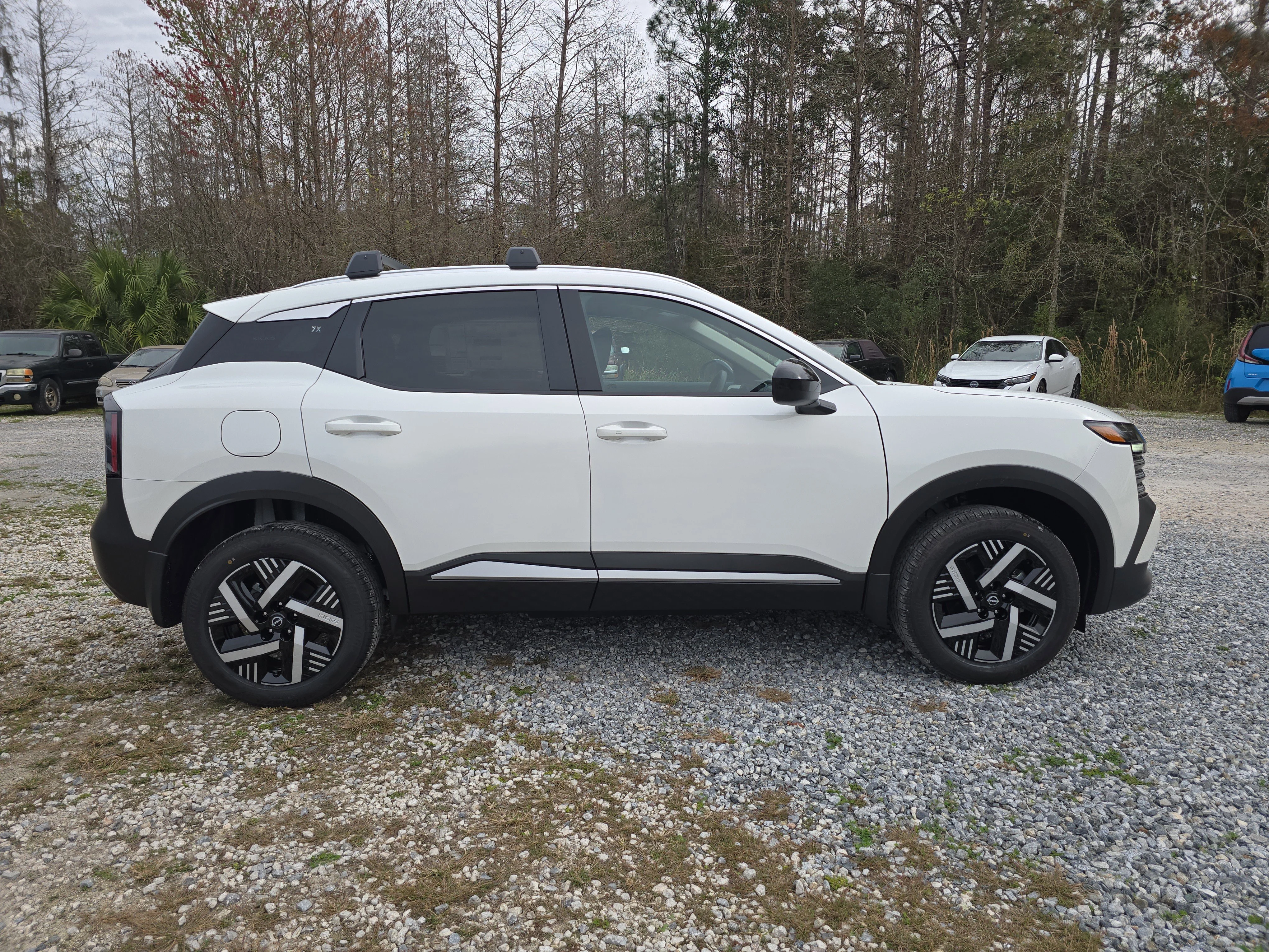 New 2026 Aspen White TriCoat Nissan SV image 9