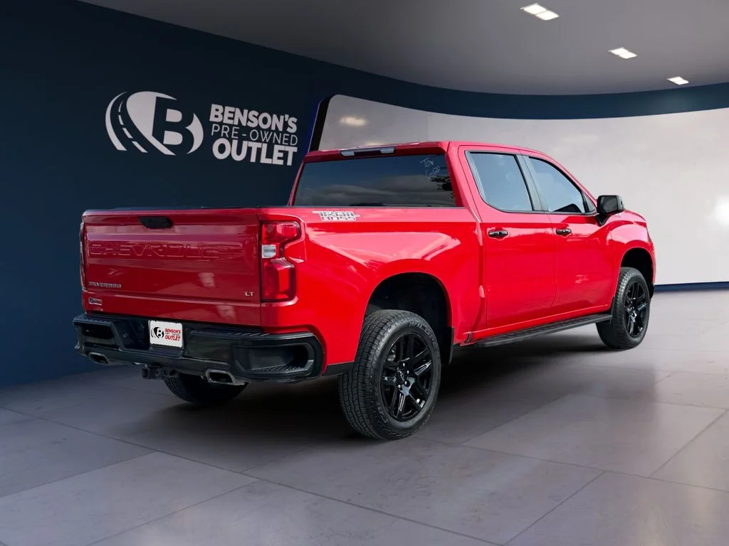 Used 2022 Red Chevrolet LT Trail Boss image 5