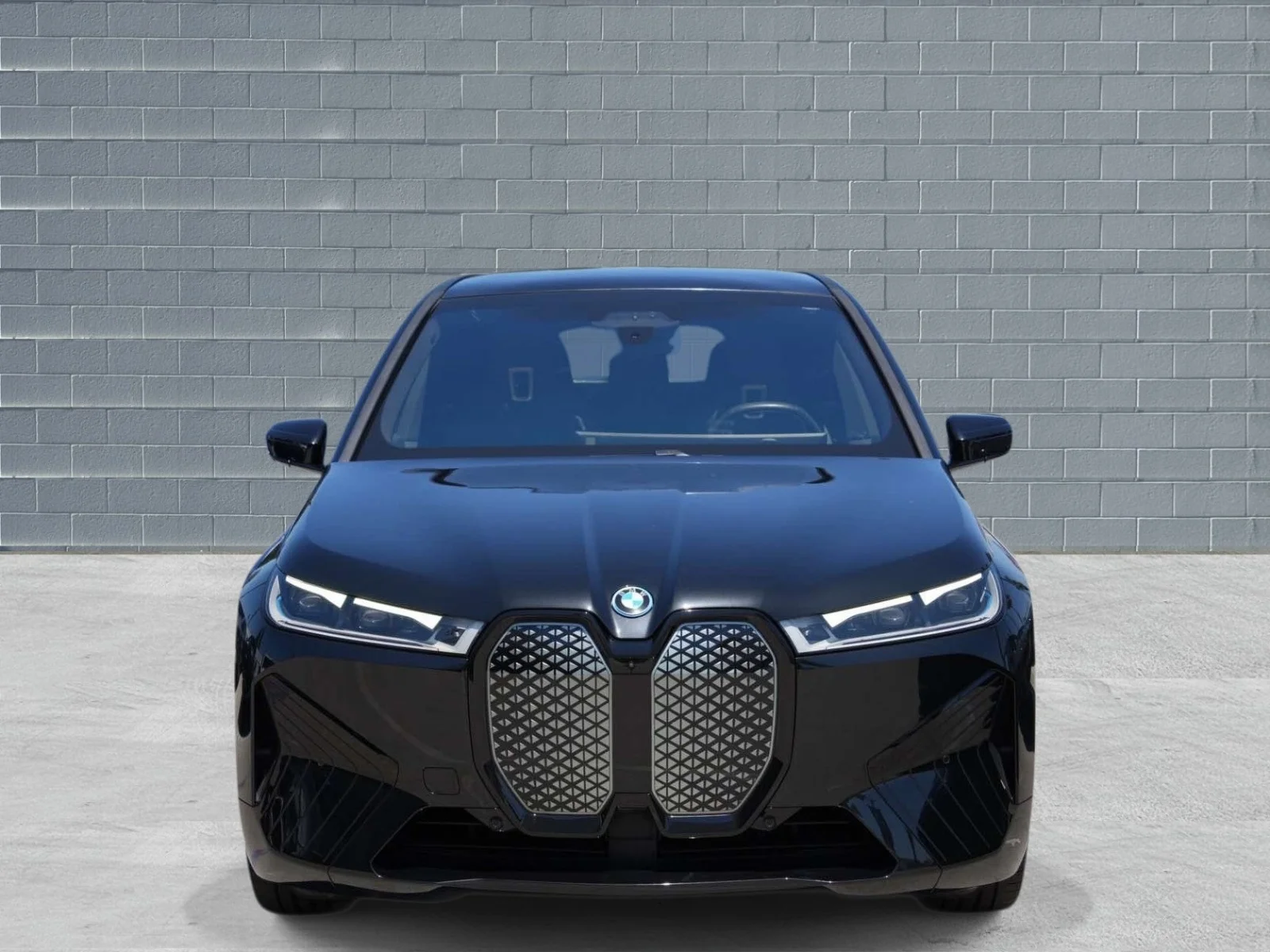 Used 2023 BMW iX Base with VIN WB533CF08PCM75848 for sale in Los Angeles, CA