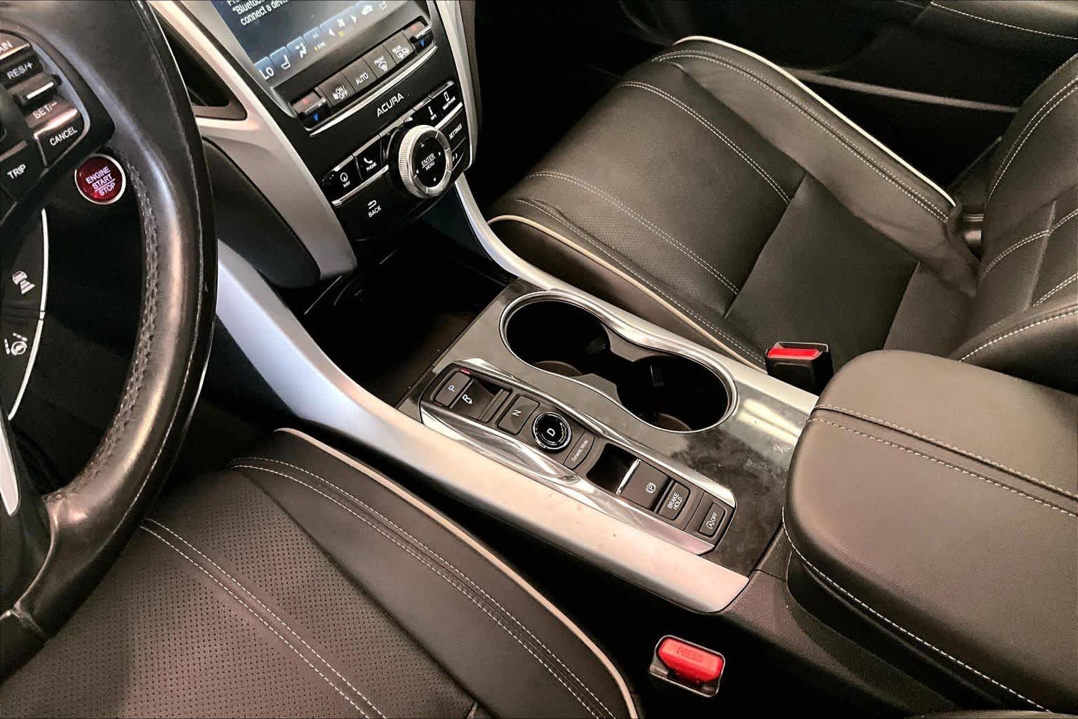 Used 2018 Crystal Black Pearl Acura w/Technology Pkg image 15