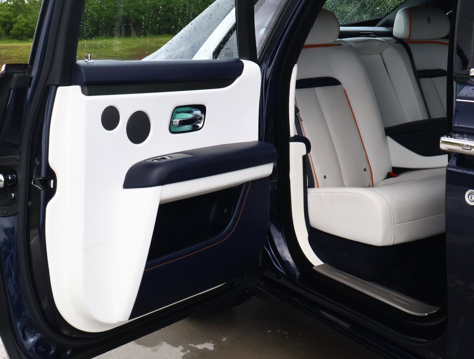 Used 2022 Midnight Rolls-Royce Base image 26