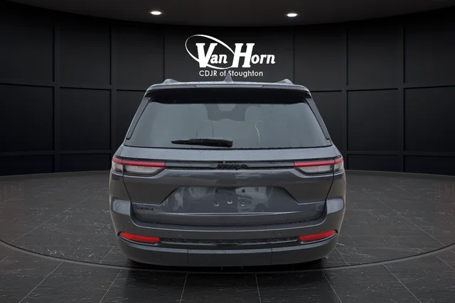 2025 Jeep Grand Cherokee Altitude - Photo 13