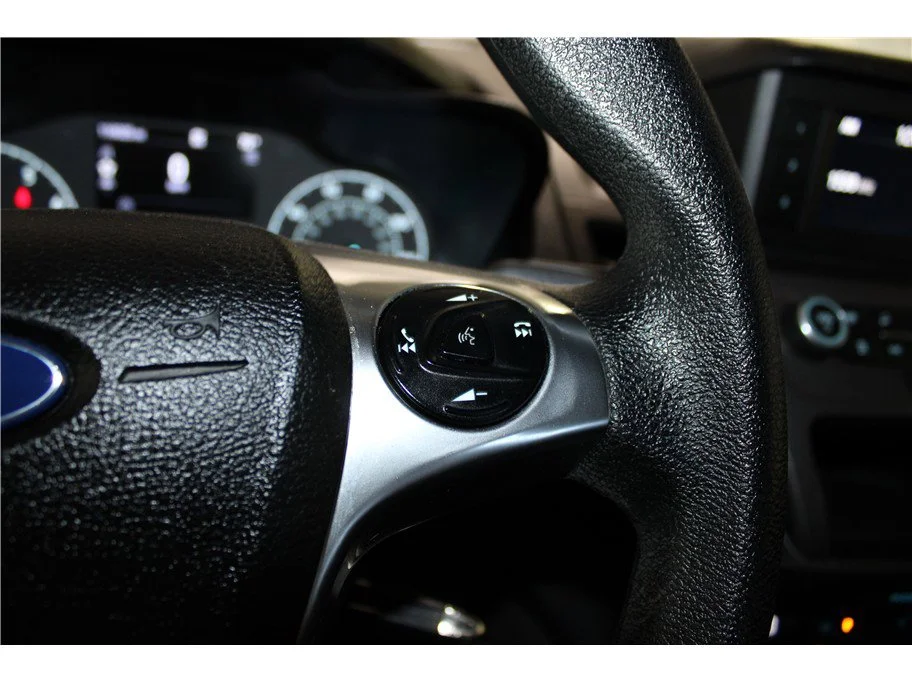 Used 2022 White Ford XL image 27