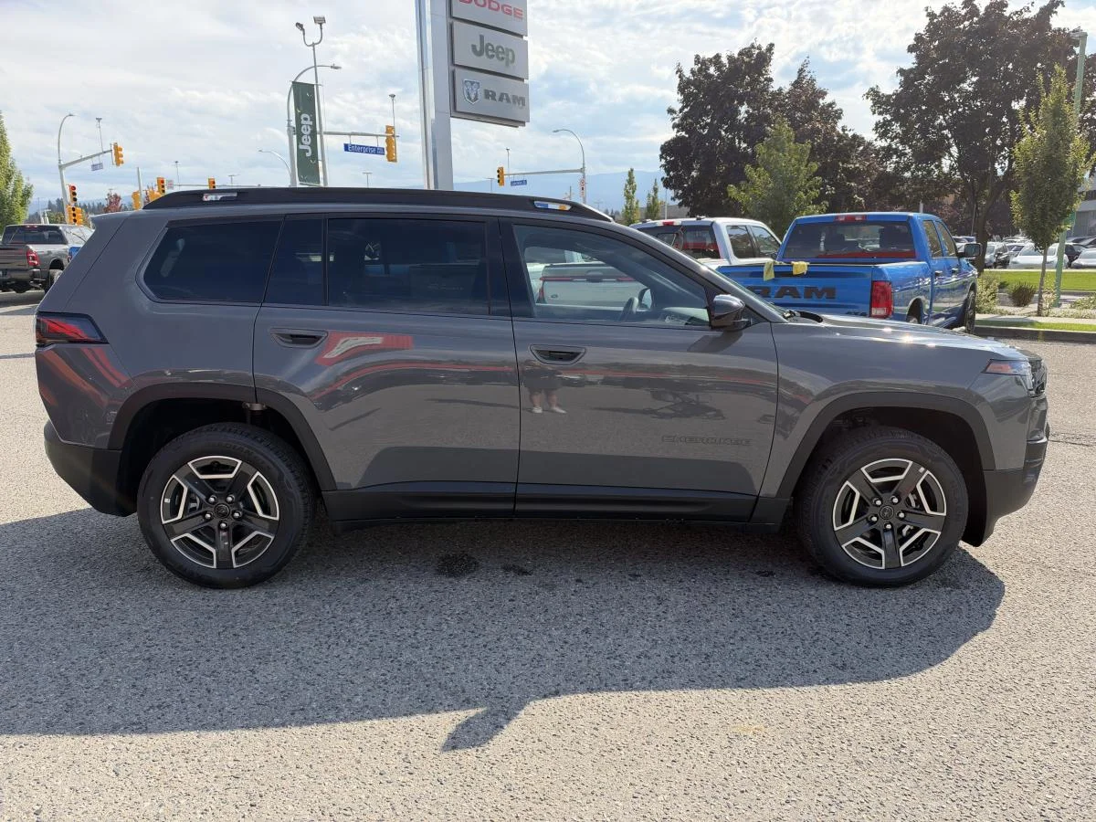 New 2026 Grey Jeep Laredo image 9
