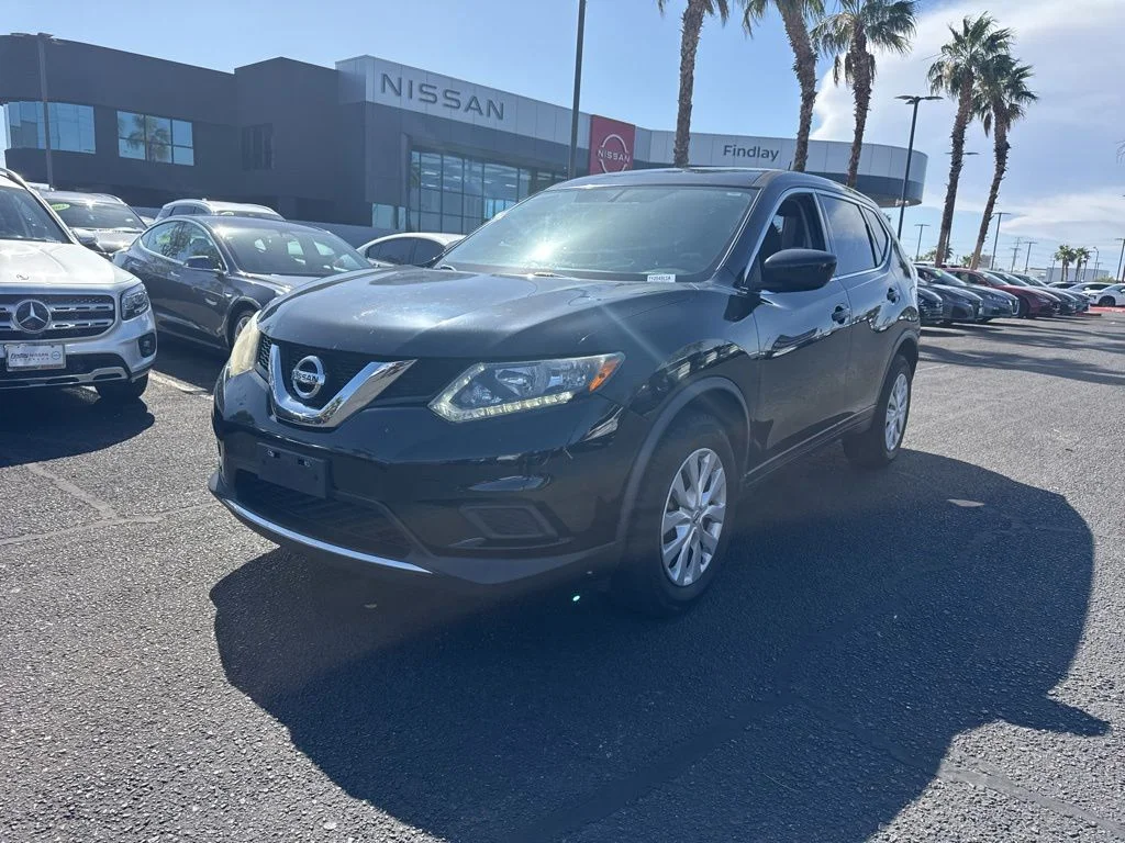 2016 Nissan Rogue S FWD's photo