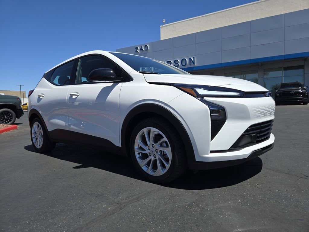 2027 Chevrolet Bolt EV LT Auto's photo