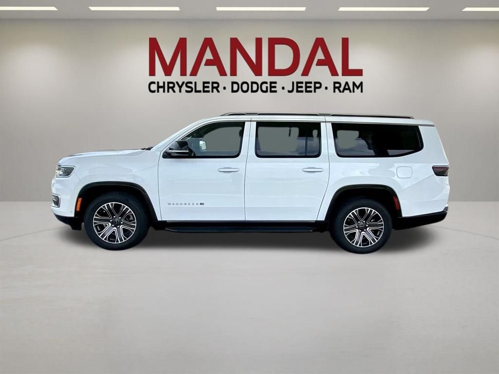 Used 2025 White Jeep Series II image 9
