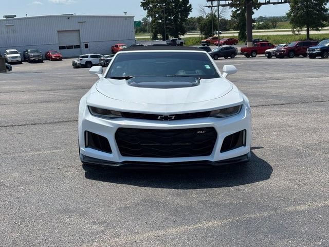 2023 Chevrolet Camaro ZL1 - Photo 11