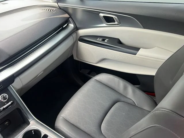 Used 2023 Silver Kia LX Seat Package image 16