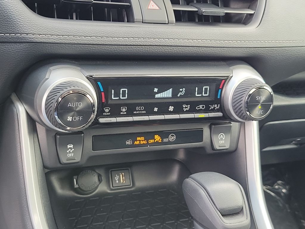 Used 2025 Silver Toyota XLE image 28