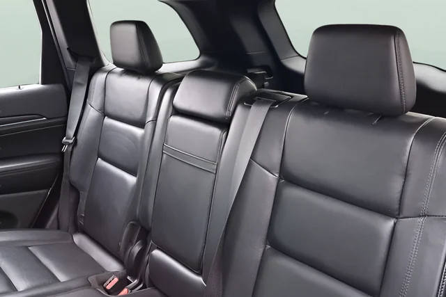 Used 2020 Silver Jeep Limited image 16