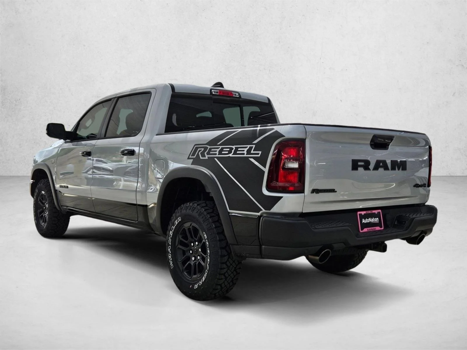 New 2026 Silver Zynith Exterior Paint RAM Rebel image 9