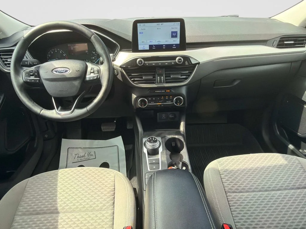 Used 2022 Blue Ford SE image 16