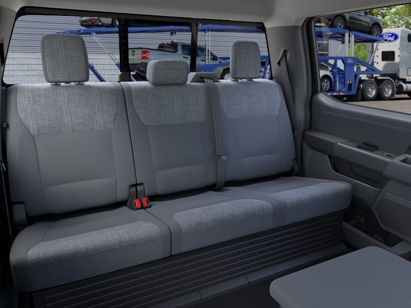 New 2026 Agate Black Metallic Ford XLT image 11
