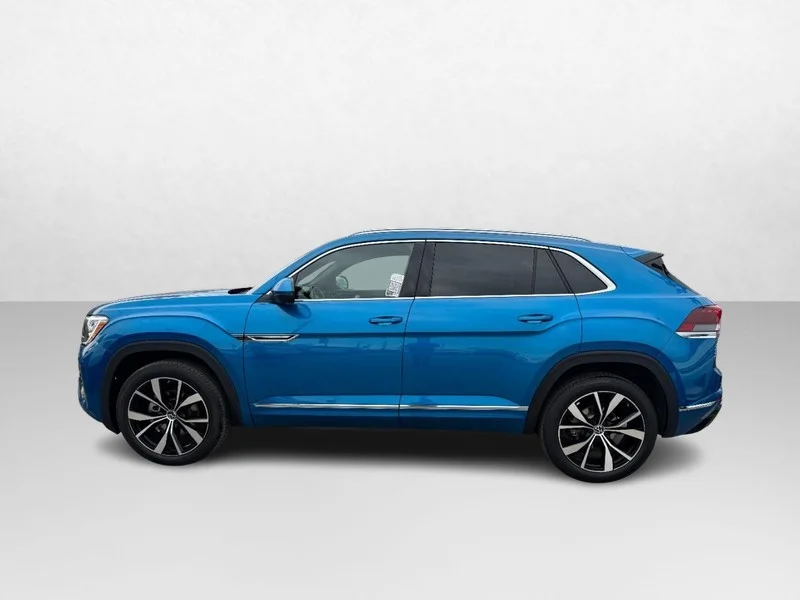 Used 2025 Mountain Lake Blue Metallic Volkswagen 2.0T SEL Premium R-Line 4MOTION image 8