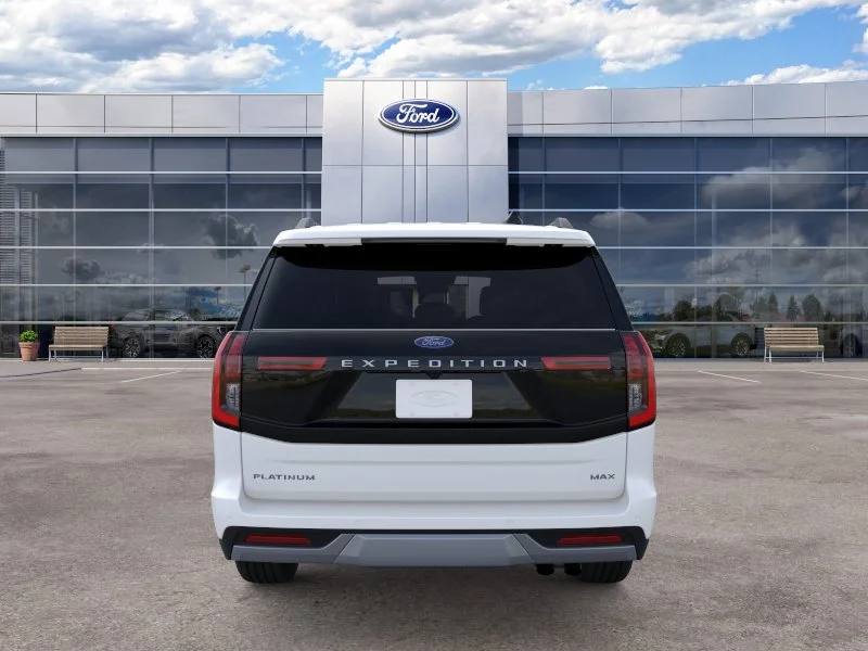 New 2026 Star White Metallic Tri-Coat Ford MAX Platinum® image 28
