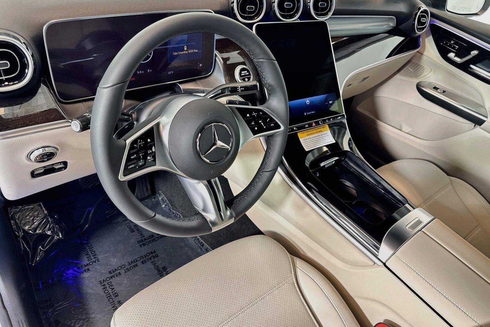 New 2026 Polar White Mercedes-Benz GLC 300 image 9
