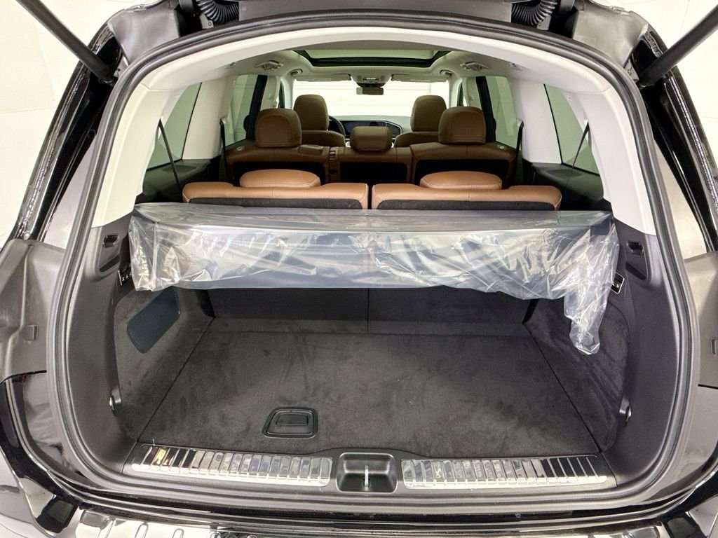 New 2026 Obsidian Black Metallic Mercedes-Benz GLS 450 image 29