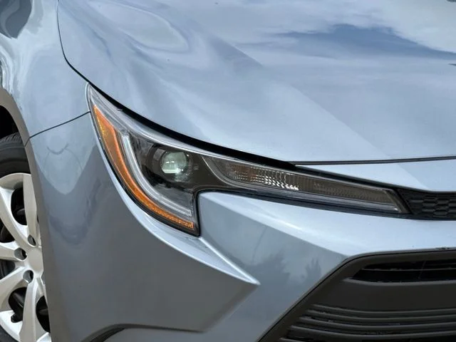 Certified Used 2025  Toyota LE image 3