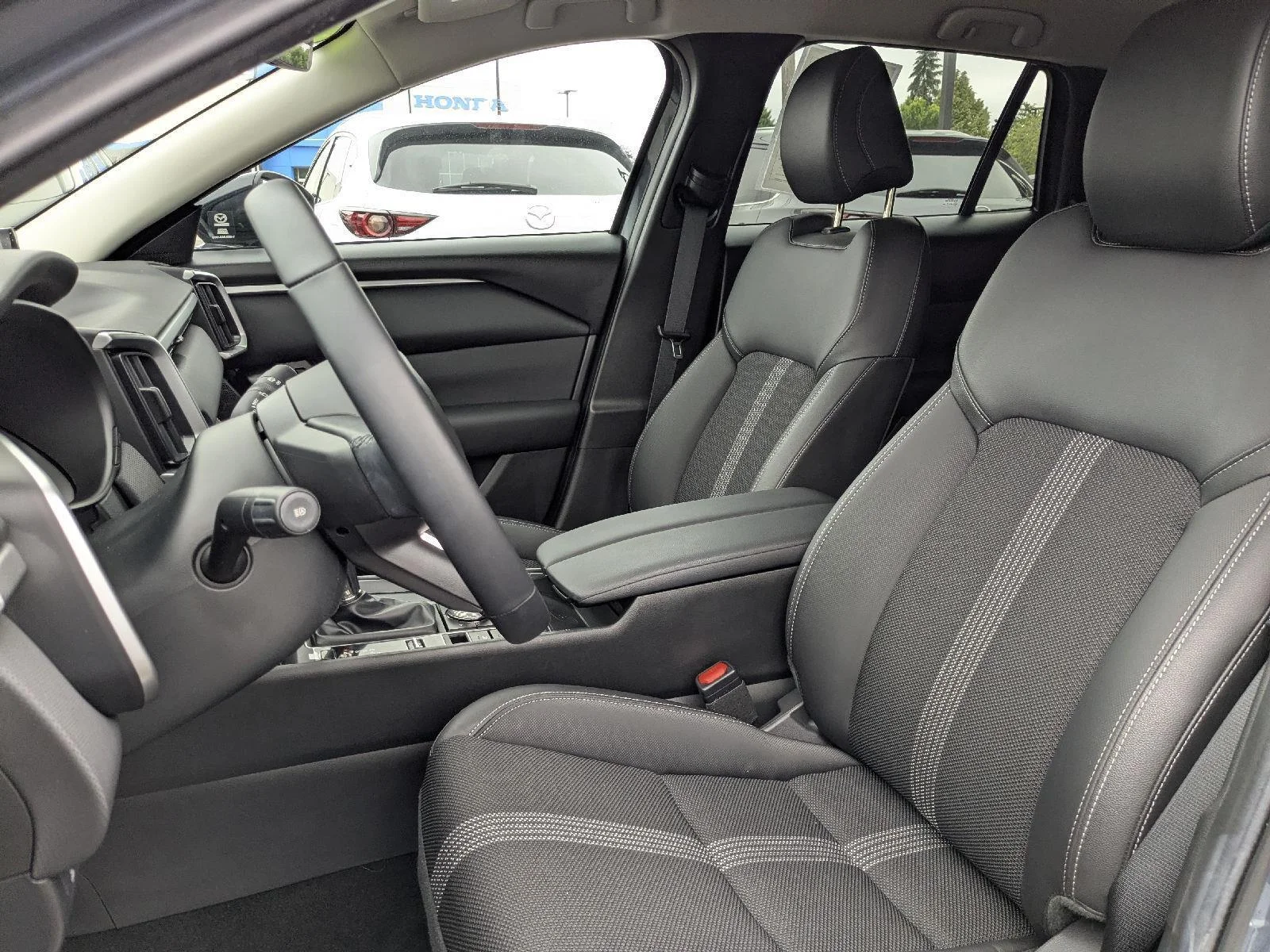 2025 Mazda CX-50 Preferred - Photo 18