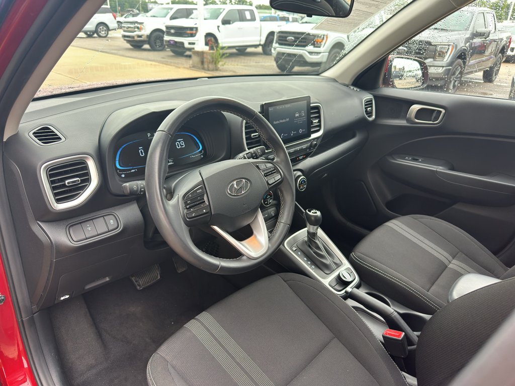 Used 2025 Ultimate Red Hyundai SEL image 12