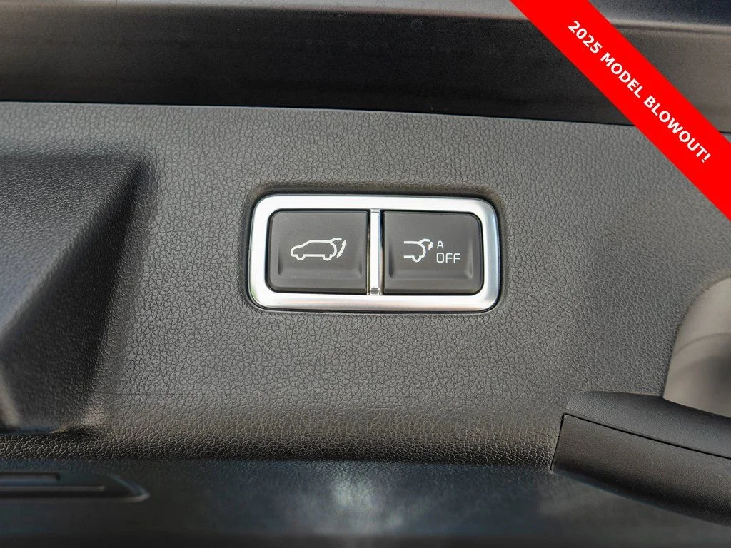 2025 Kia Sorento X-Line SX - Photo 30