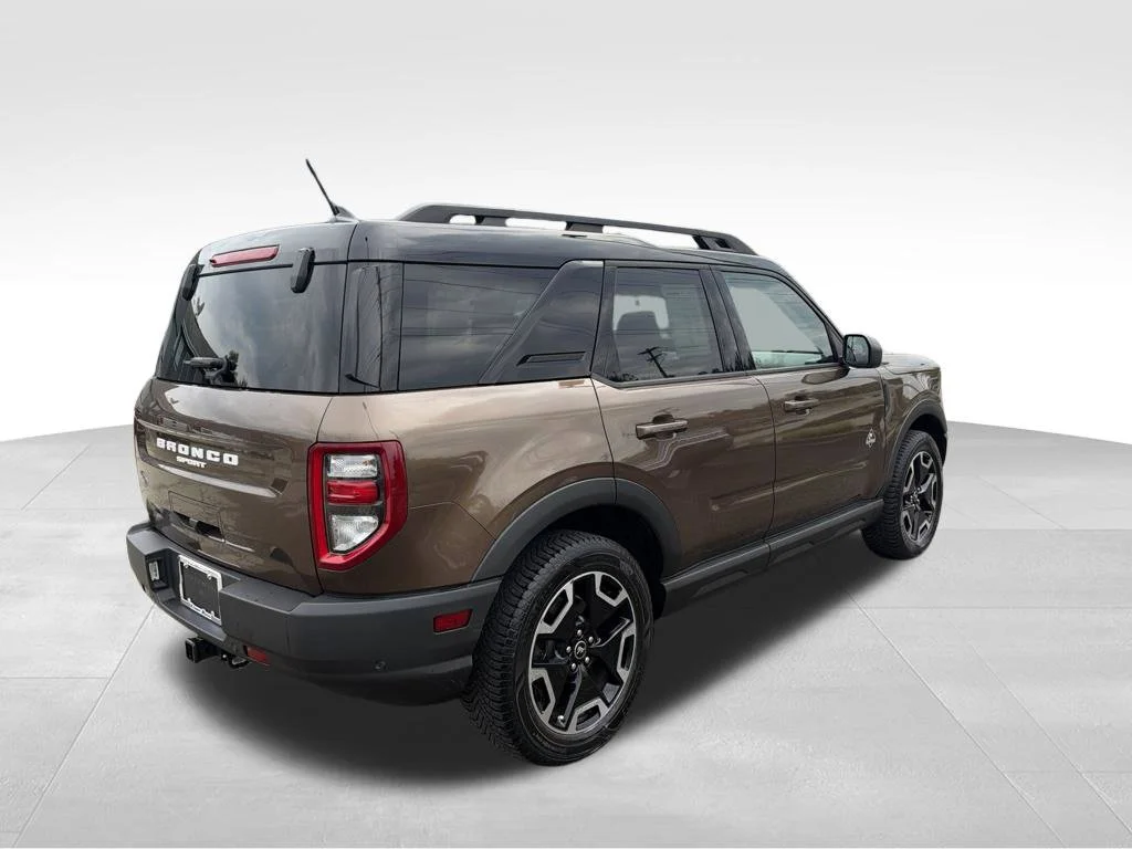 Used 2022 Smoke Metallic Ford Outer Banks image 8