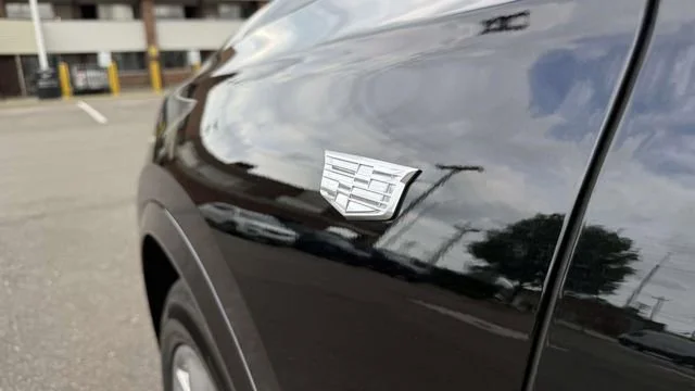 Used 2022 Stellar Black Metallic Cadillac Premium Luxury image 12