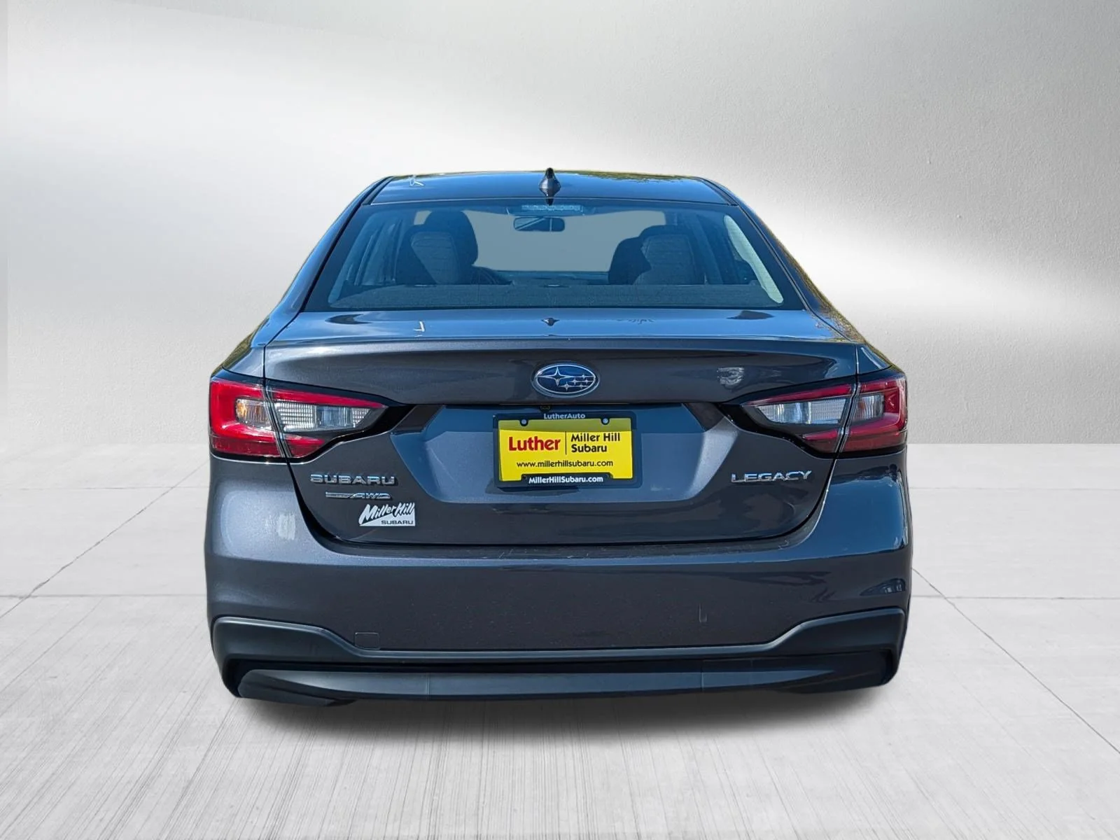 Used 2025 Magnetite Gray Metallic Subaru Premium image 6