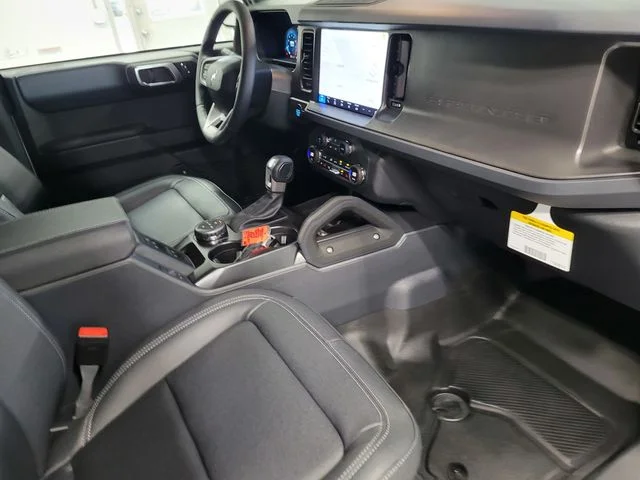 New 2025 Oxford White Ford Badlands® image 20