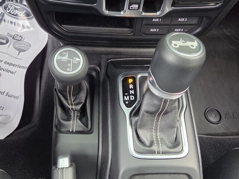 Used 2019 Bright White Clearcoat Jeep Moab image 21