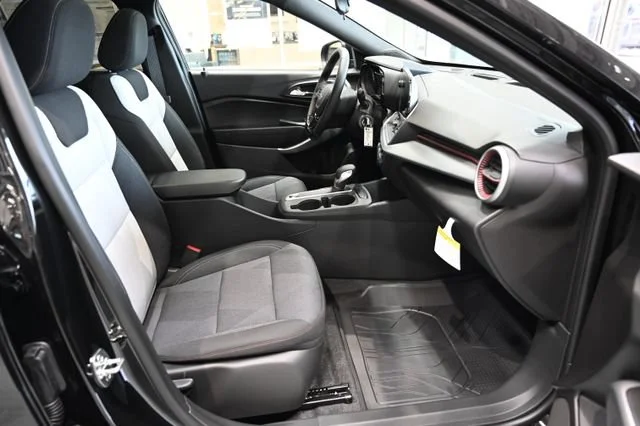 2026 Chevrolet Trax RS - Photo 10