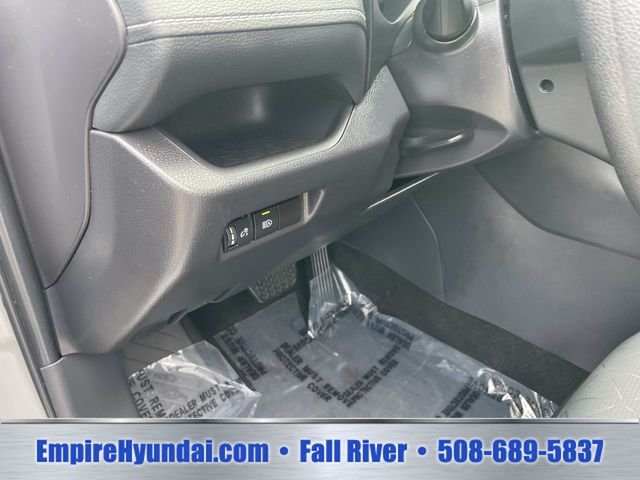 Used 2025 Silver Sky Metallic Toyota XLE image 21